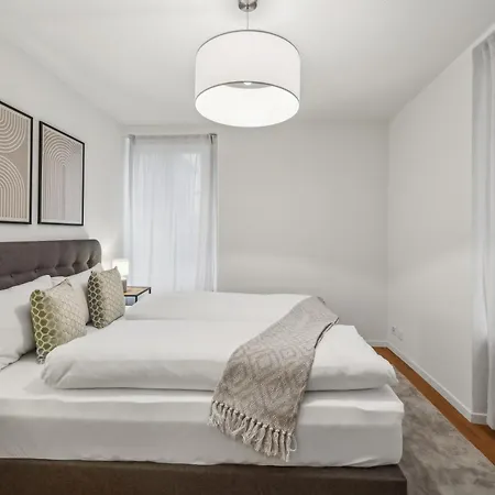 Cosy Flat Close Drive To Mount Pilatus Apartment *