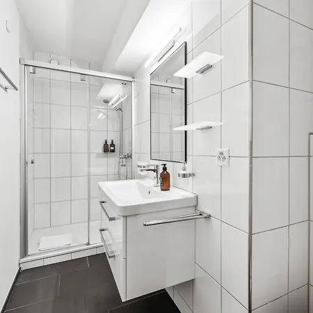 Cosy Flat Close Drive To Mount Pilatus *